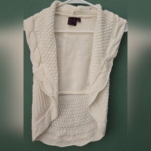 Takeout Sleevless sweater vest